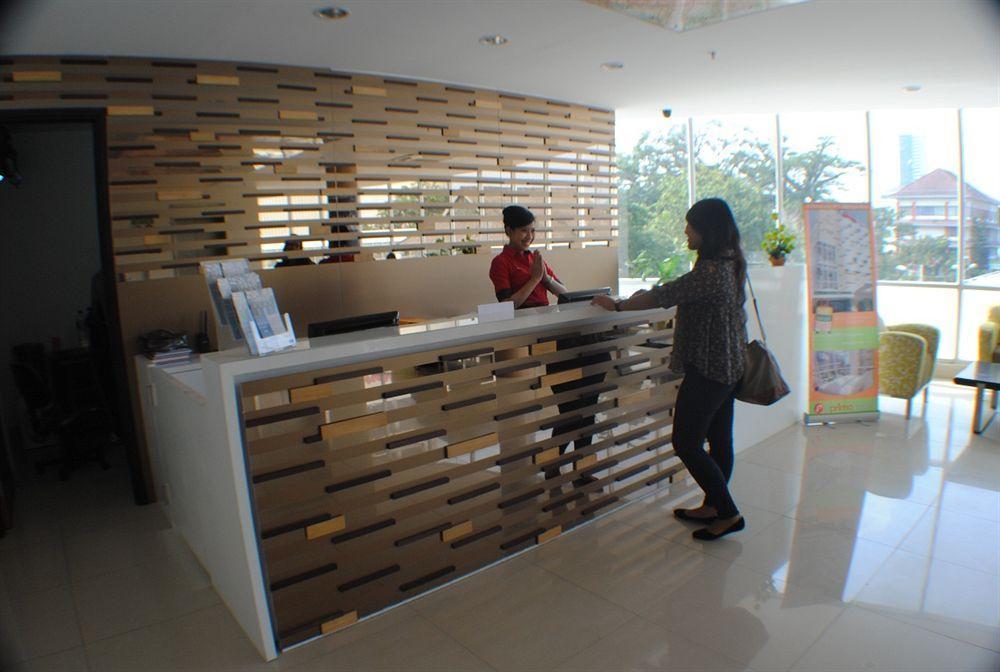 D'Primahotel Medan Esterno foto